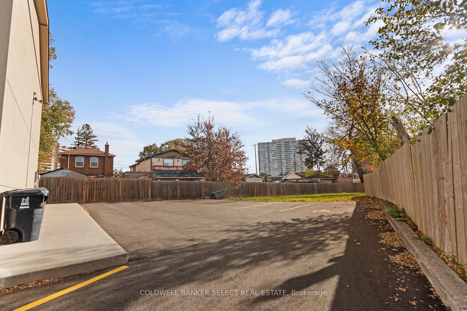1 Autumn Avenue, #7