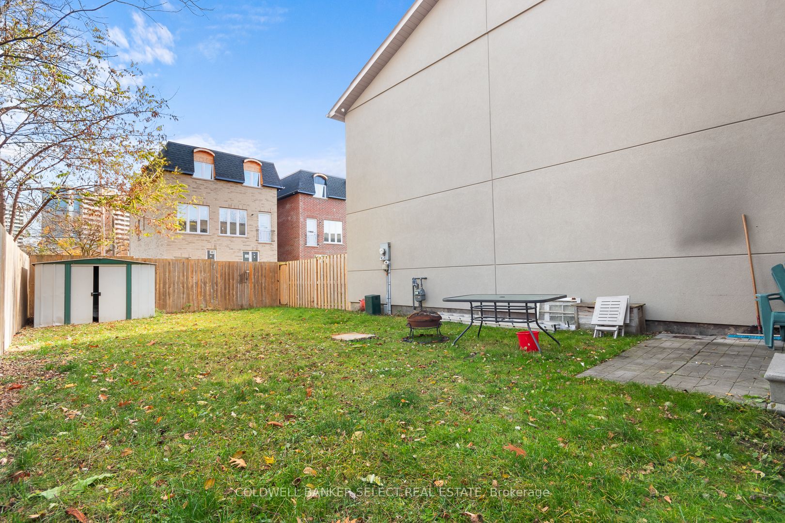 1 Autumn Avenue, #7