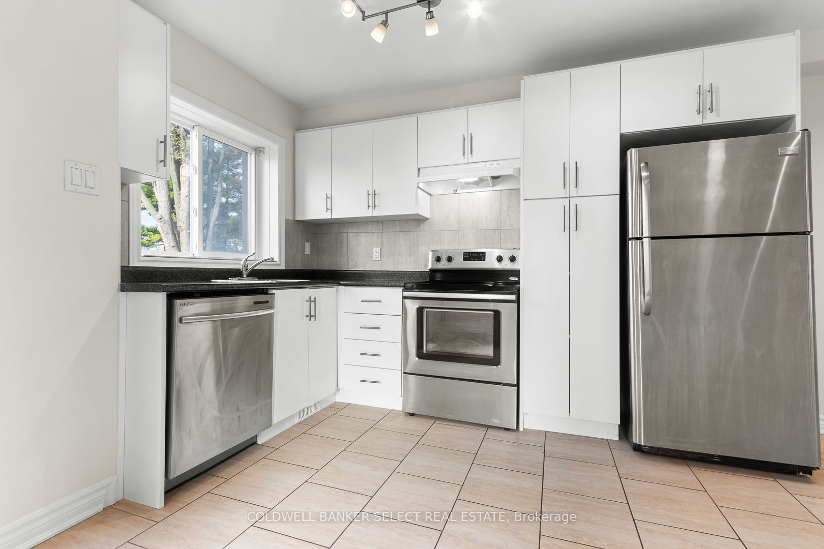 1 Autumn Avenue, #7