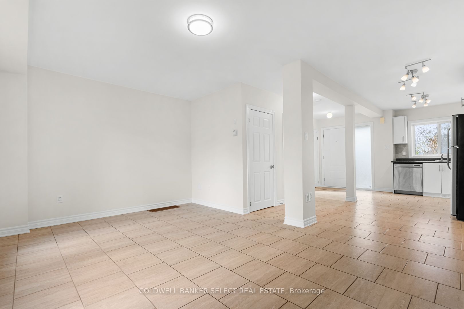 1 Autumn Avenue, #7