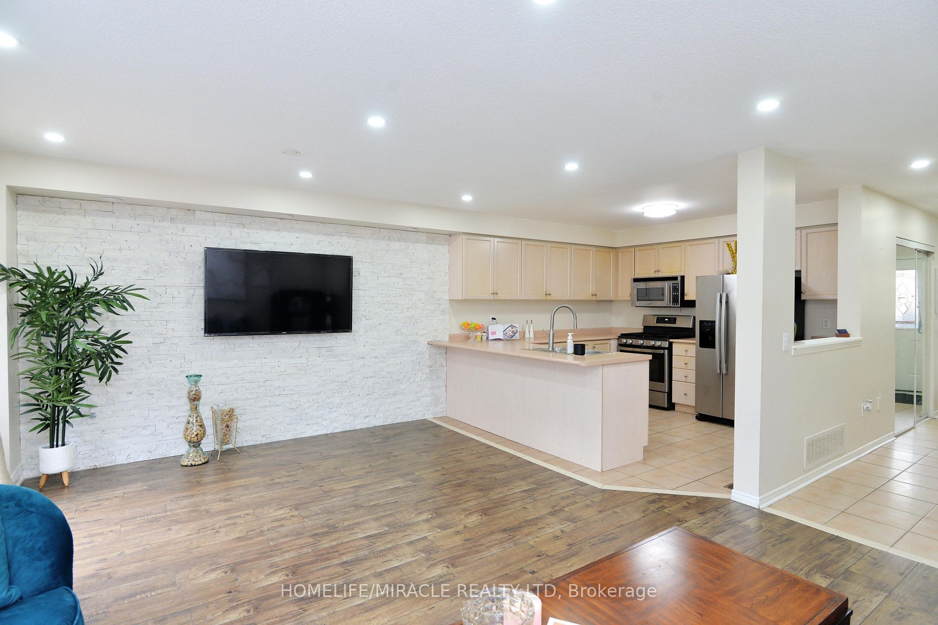 13 Ingold Lane, #23
