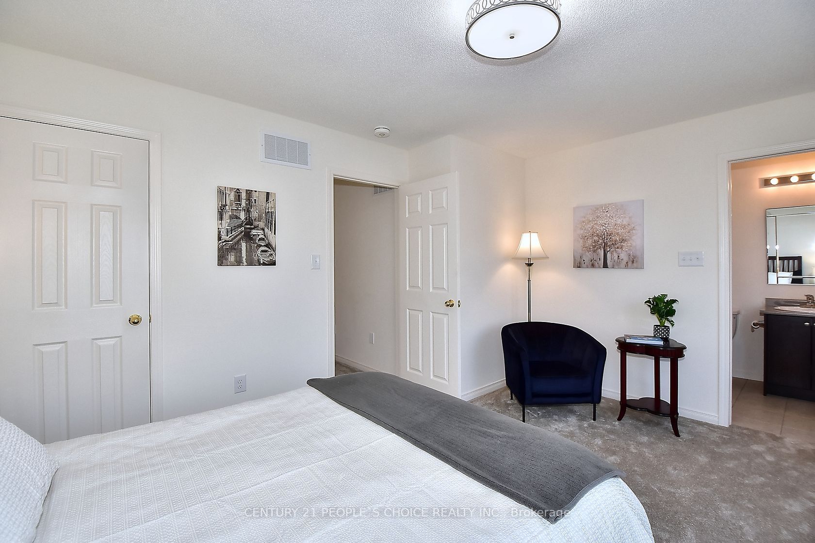 13 Devineridge Ave