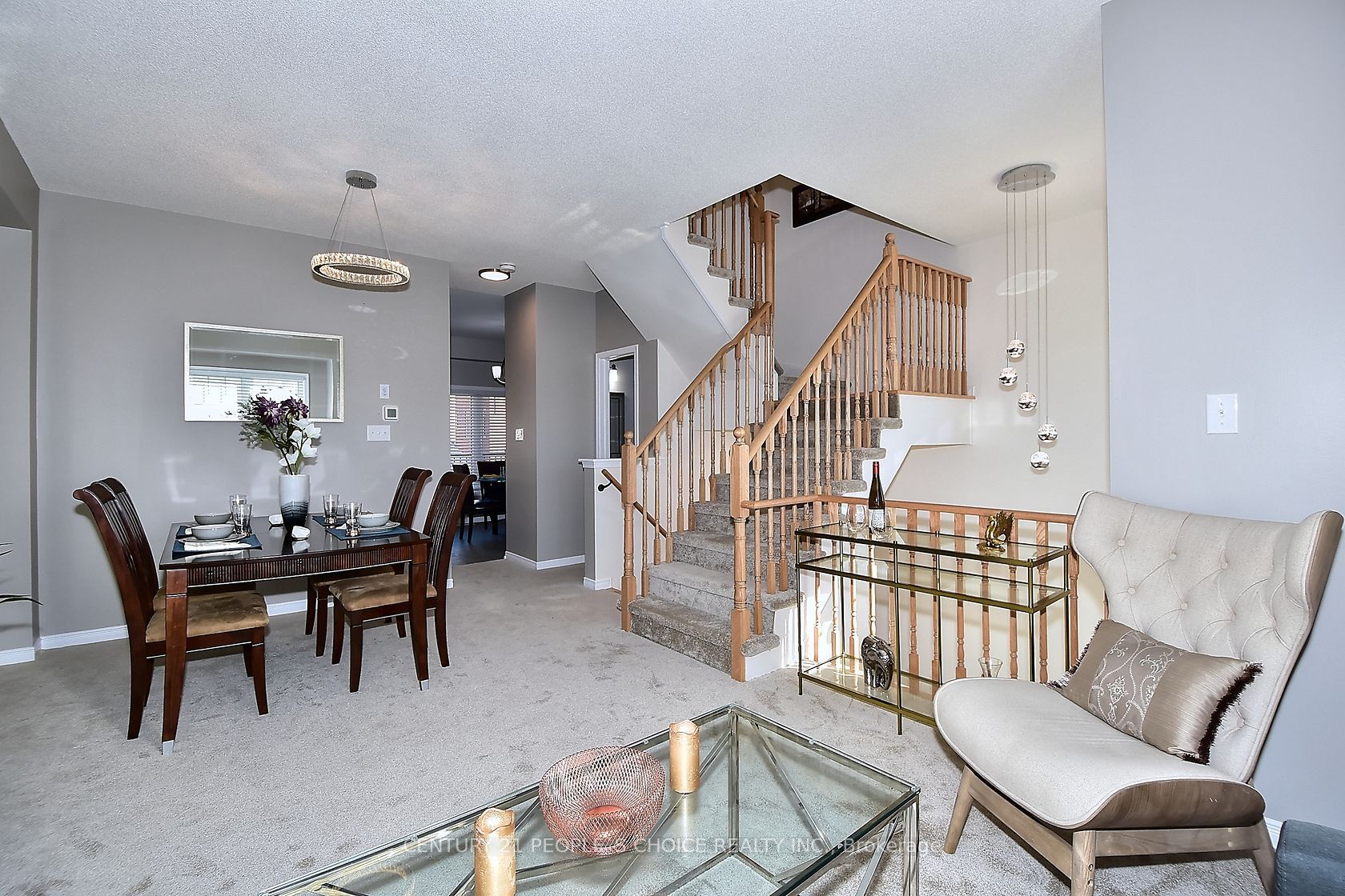 13 Devineridge Ave