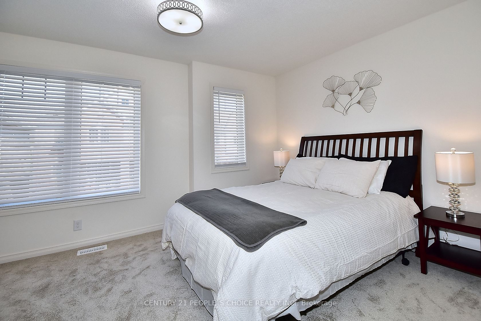 13 Devineridge Ave