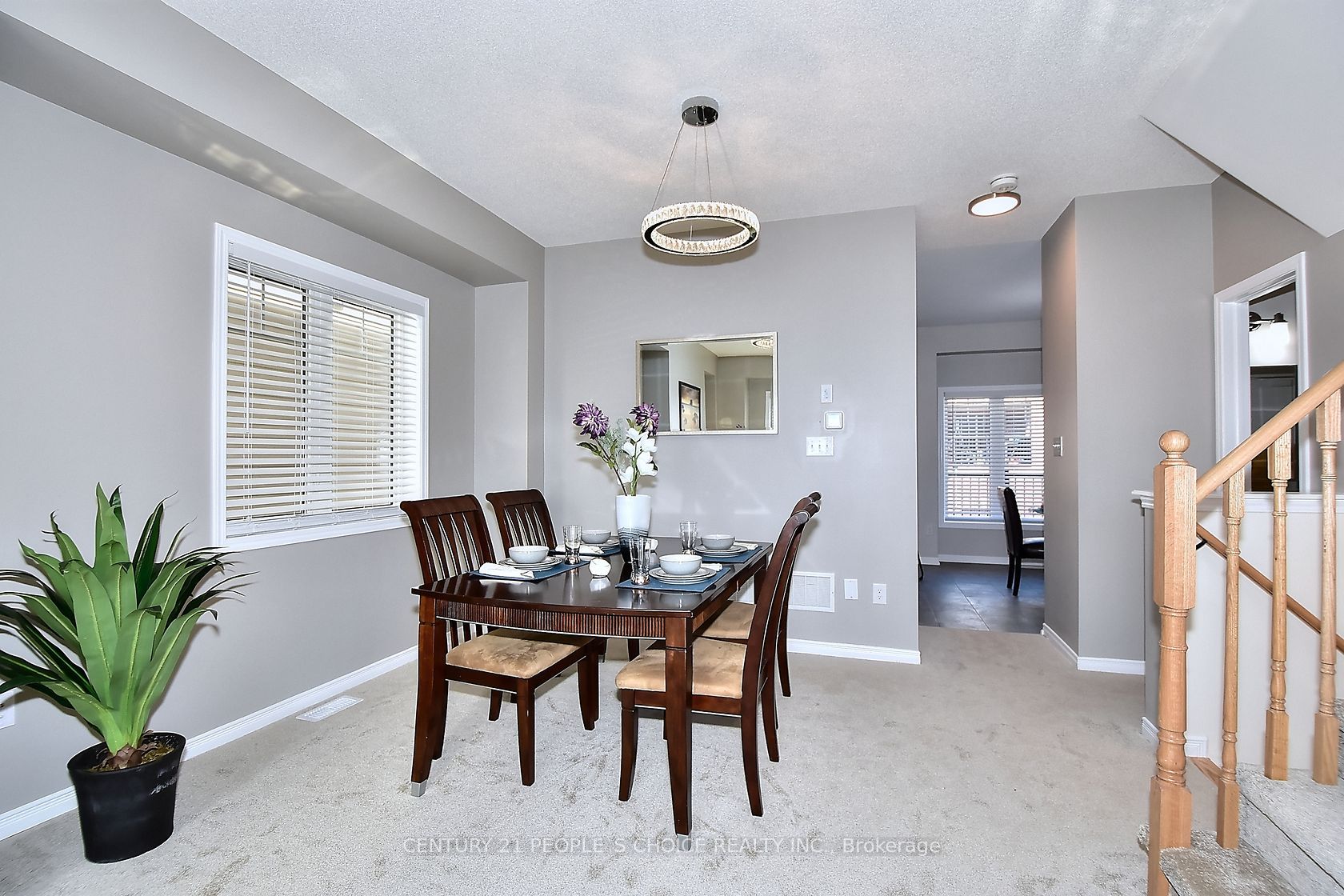 13 Devineridge Ave