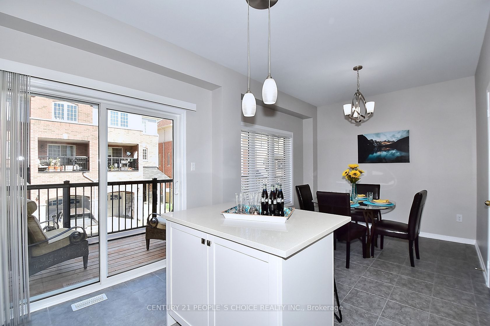13 Devineridge Ave
