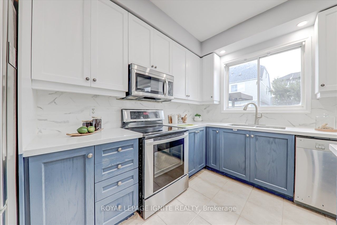 11 Barnfield Cres