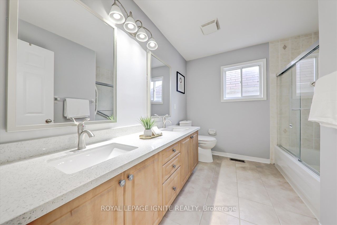 11 Barnfield Cres