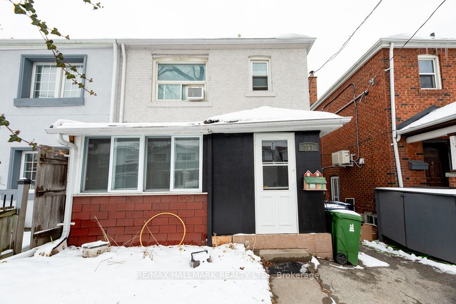 353 Victoria Park Avenue