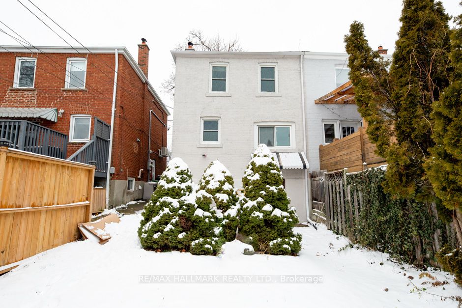 353 Victoria Park Avenue