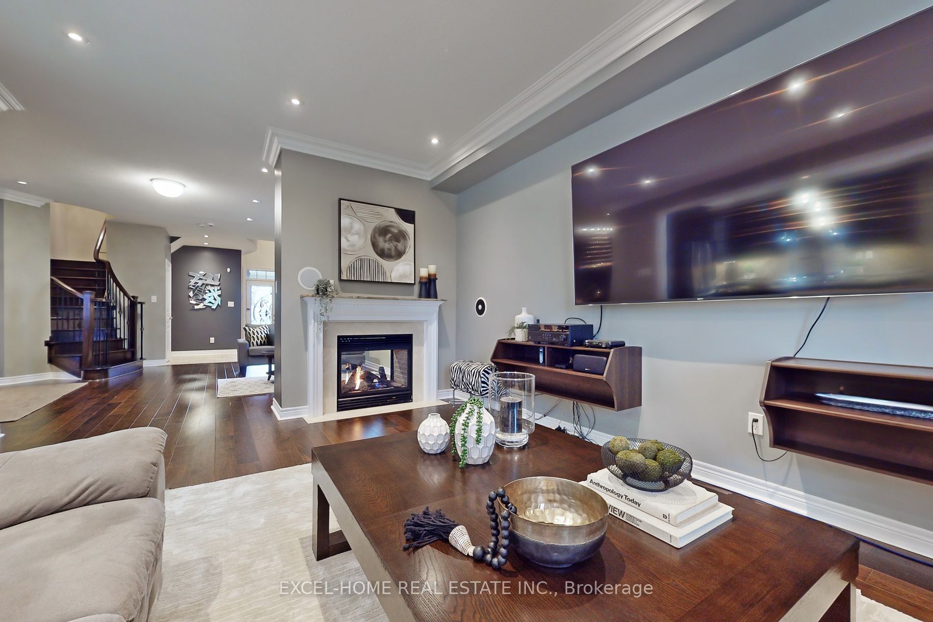 31 Snowy Owl Way