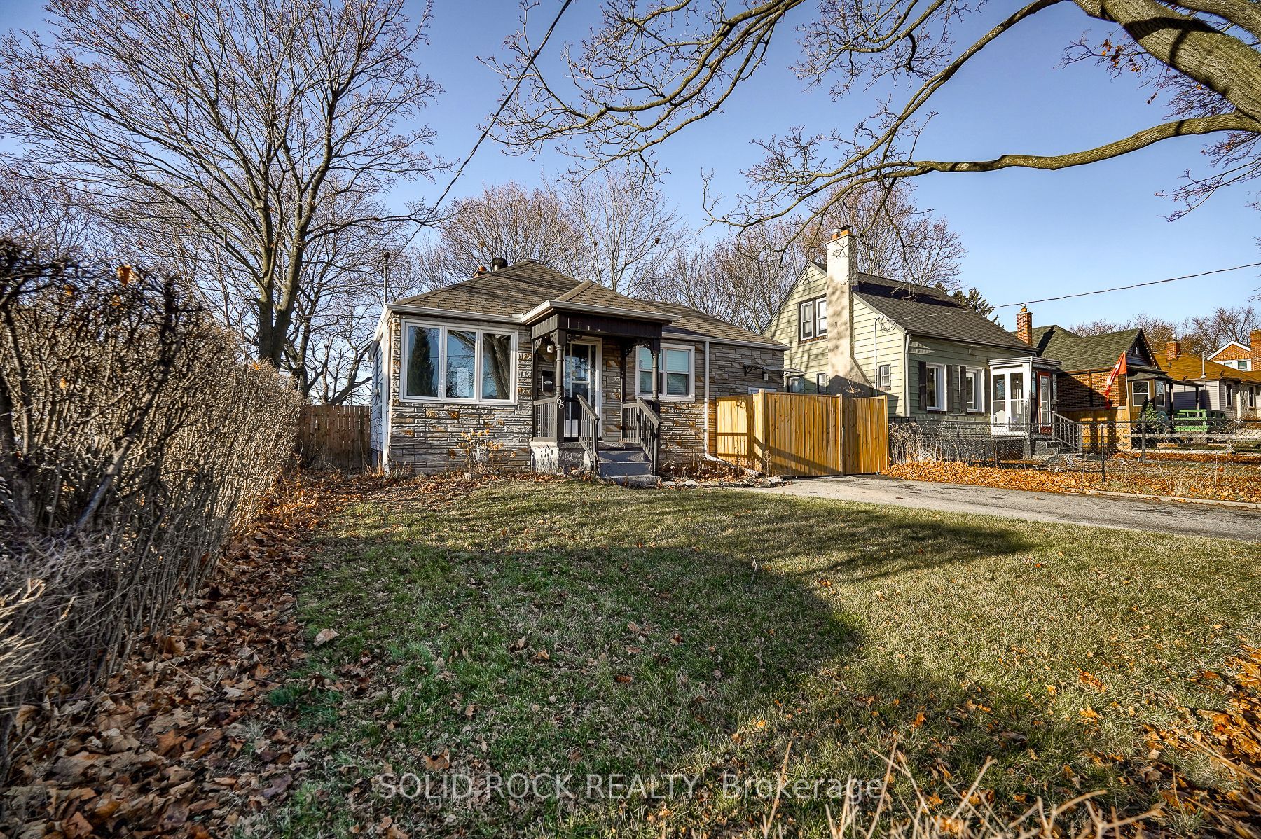 66 Thomas St
