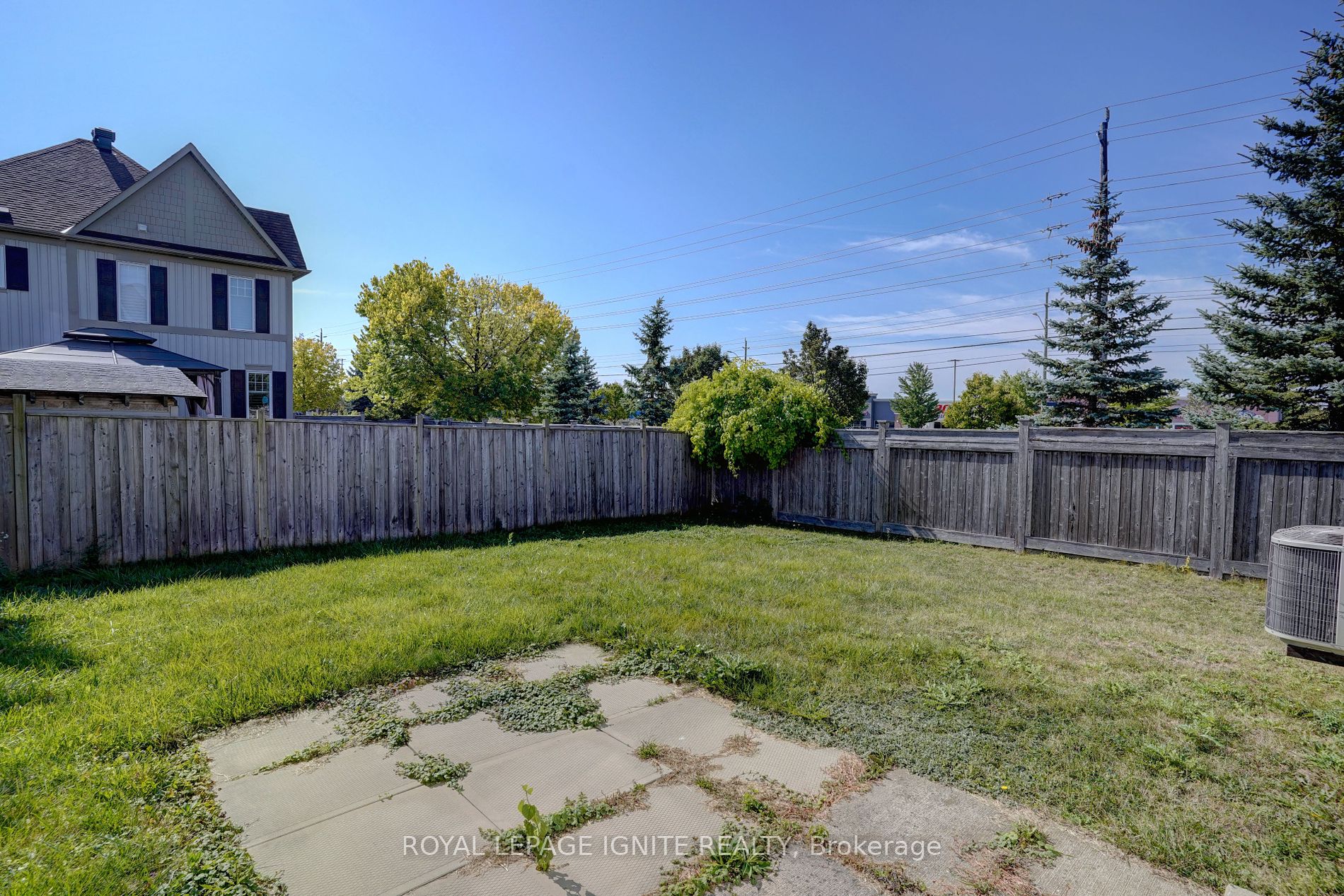 60 Haverhill Cres