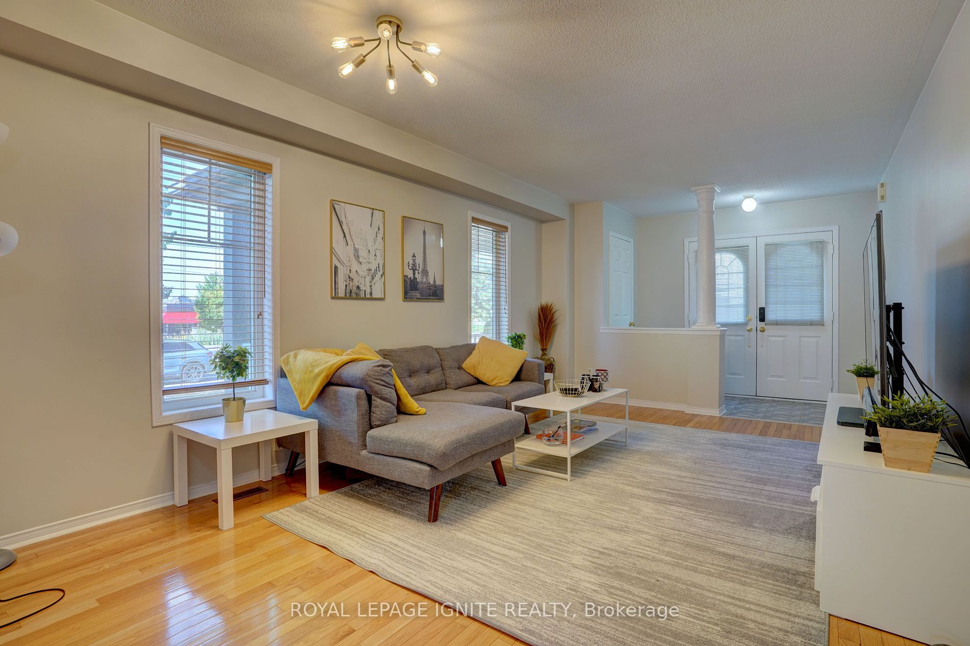 60 Haverhill Cres