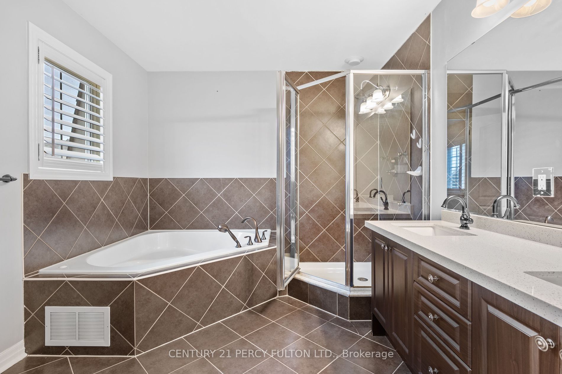 1701 Finch Ave, #77