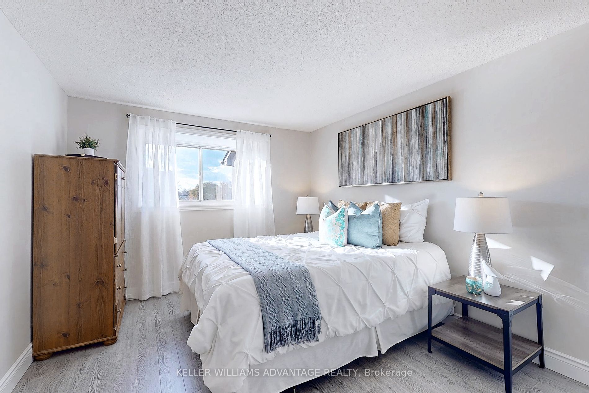 55 Collinsgrove Rd, #212