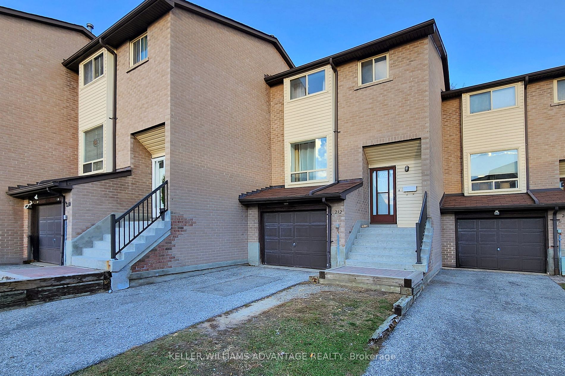 55 Collinsgrove Rd, #212