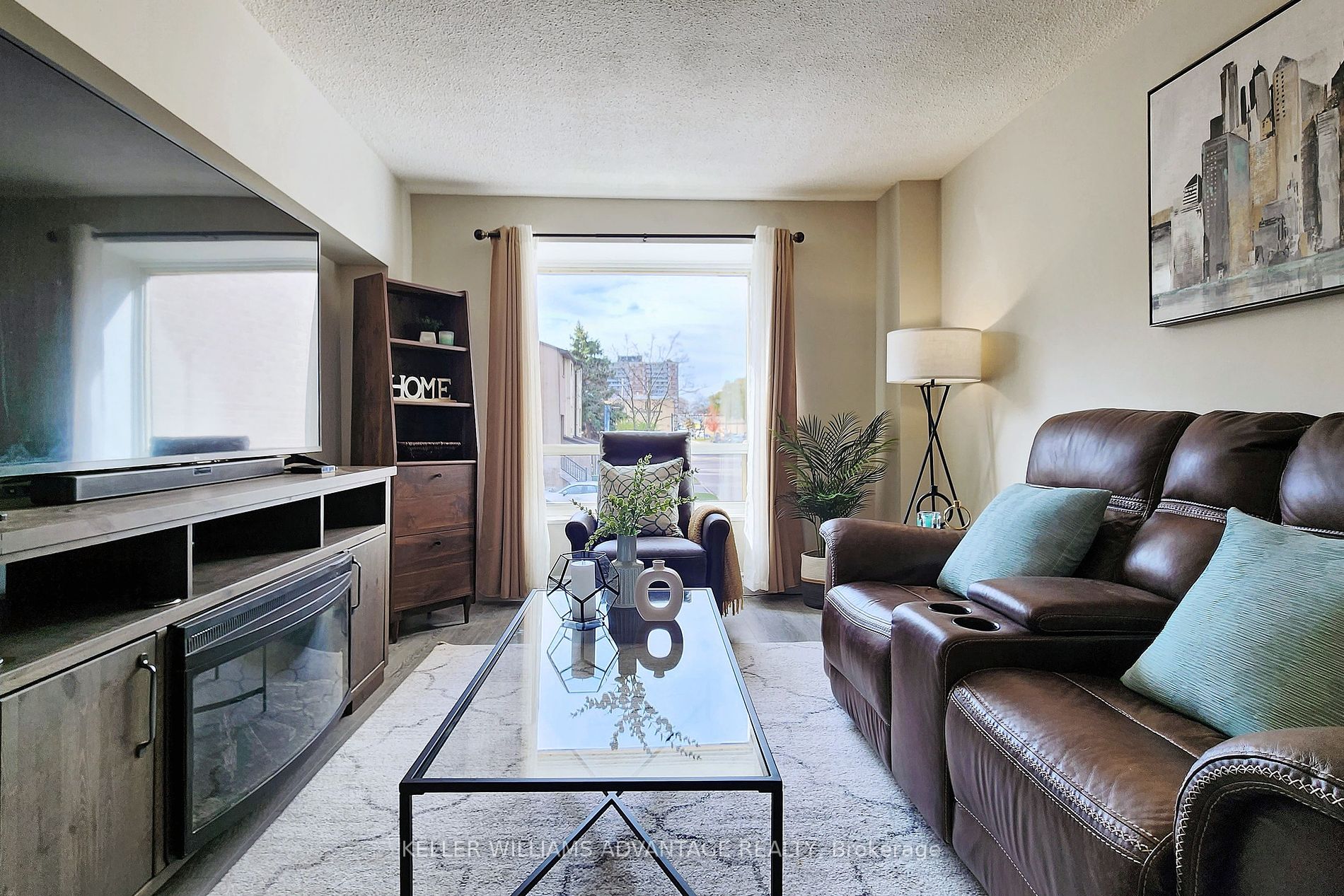 55 Collinsgrove Rd, #212