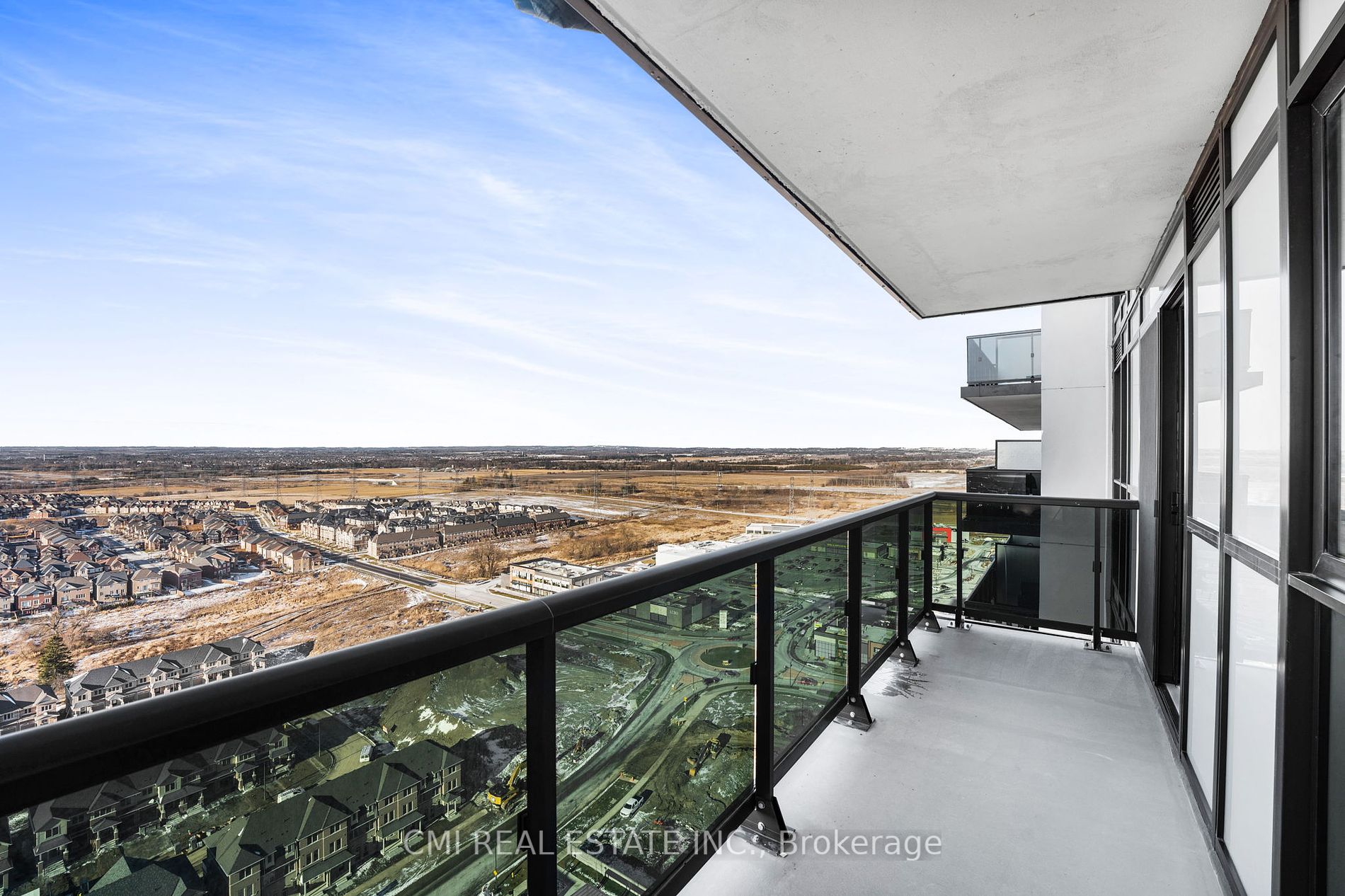2550 Simcoe St N, #2518