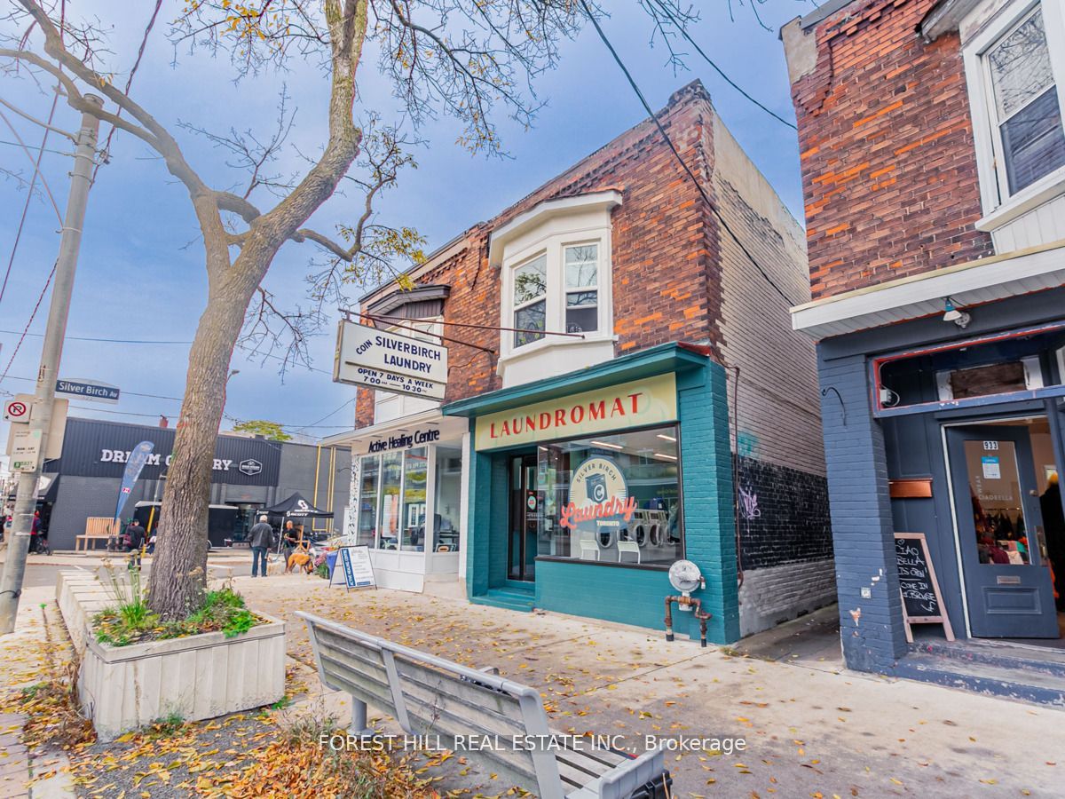 935 Kingston Road