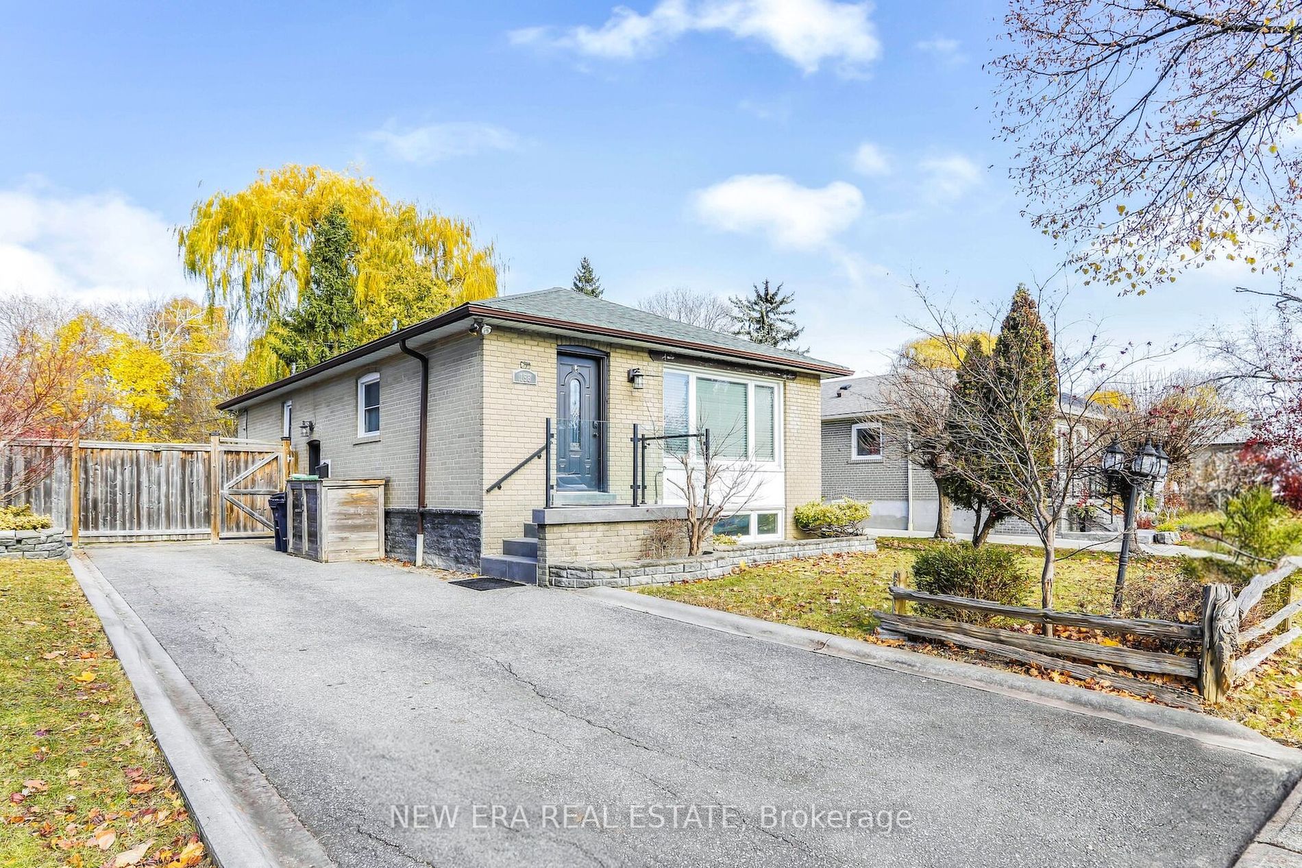 153 Toynbee Trail