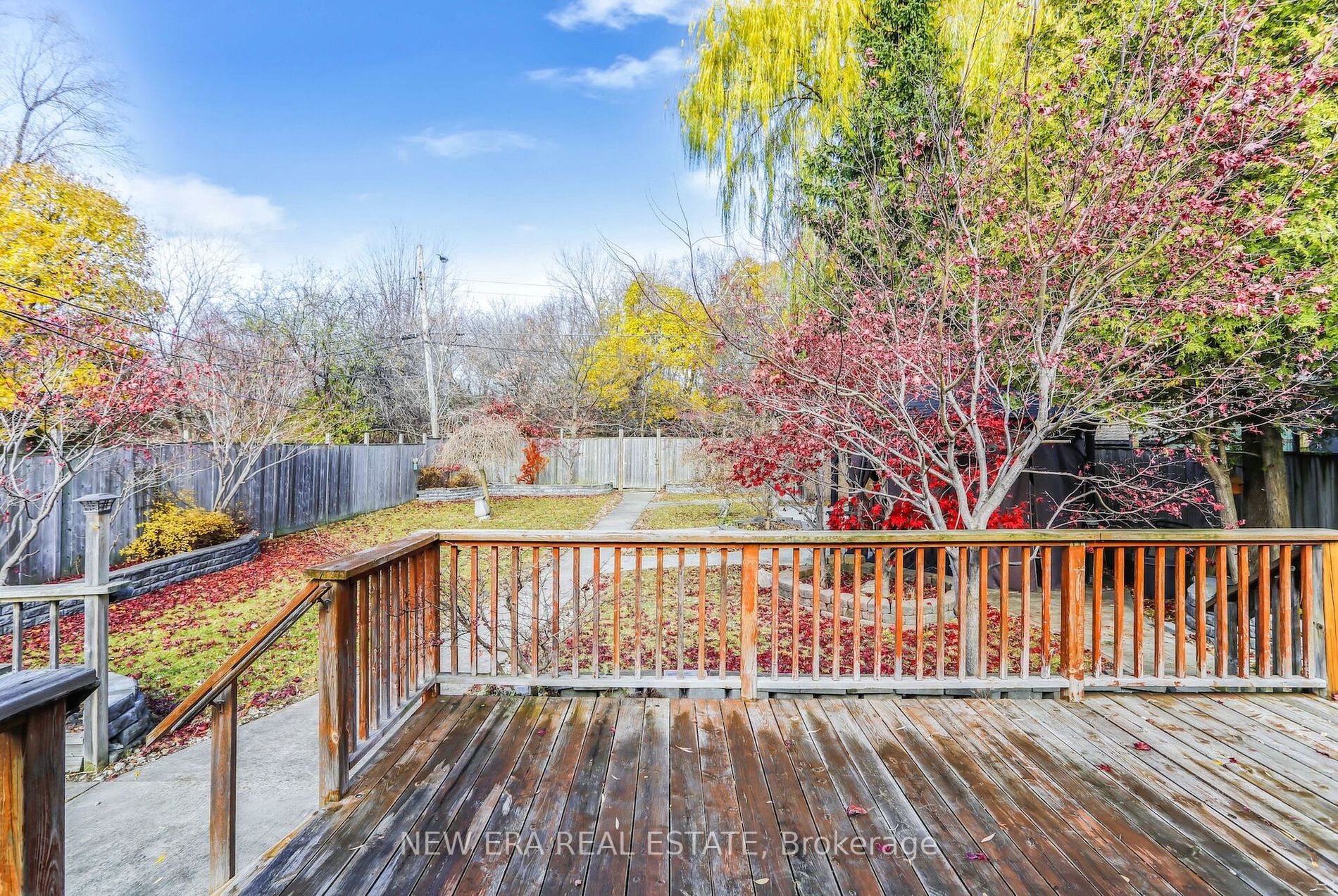 153 Toynbee Trail