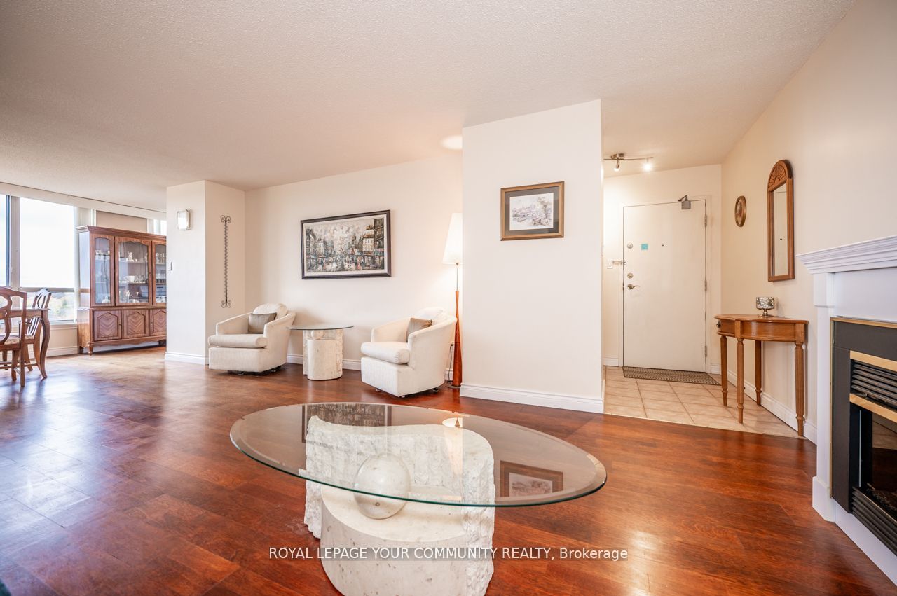1665 Victoria Park Ave, #1106