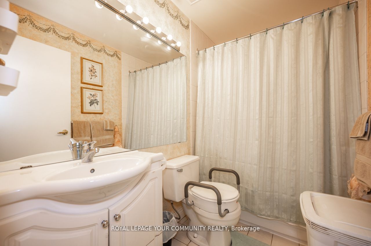 1665 Victoria Park Ave, #1106