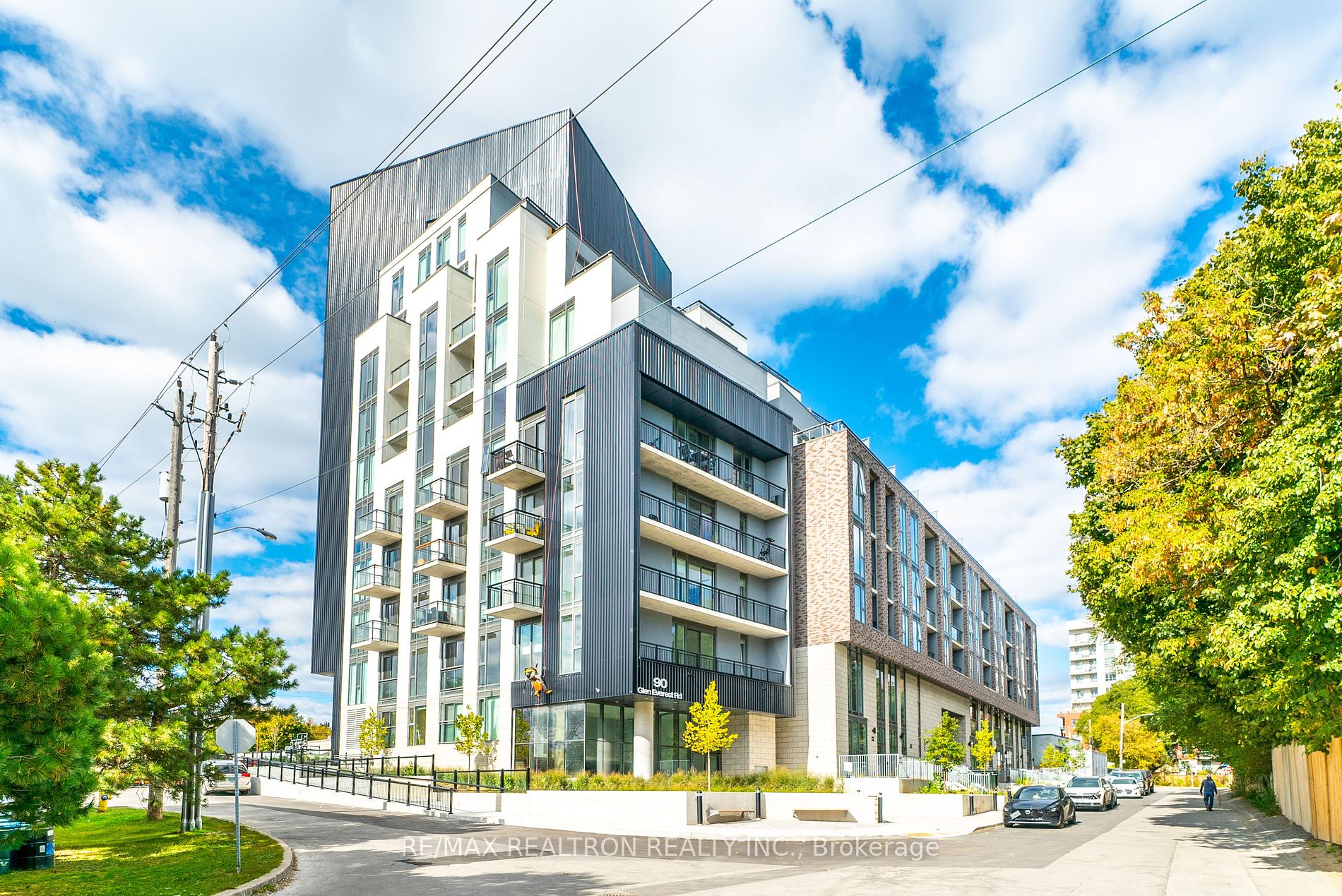90 Glen Everest Road #309