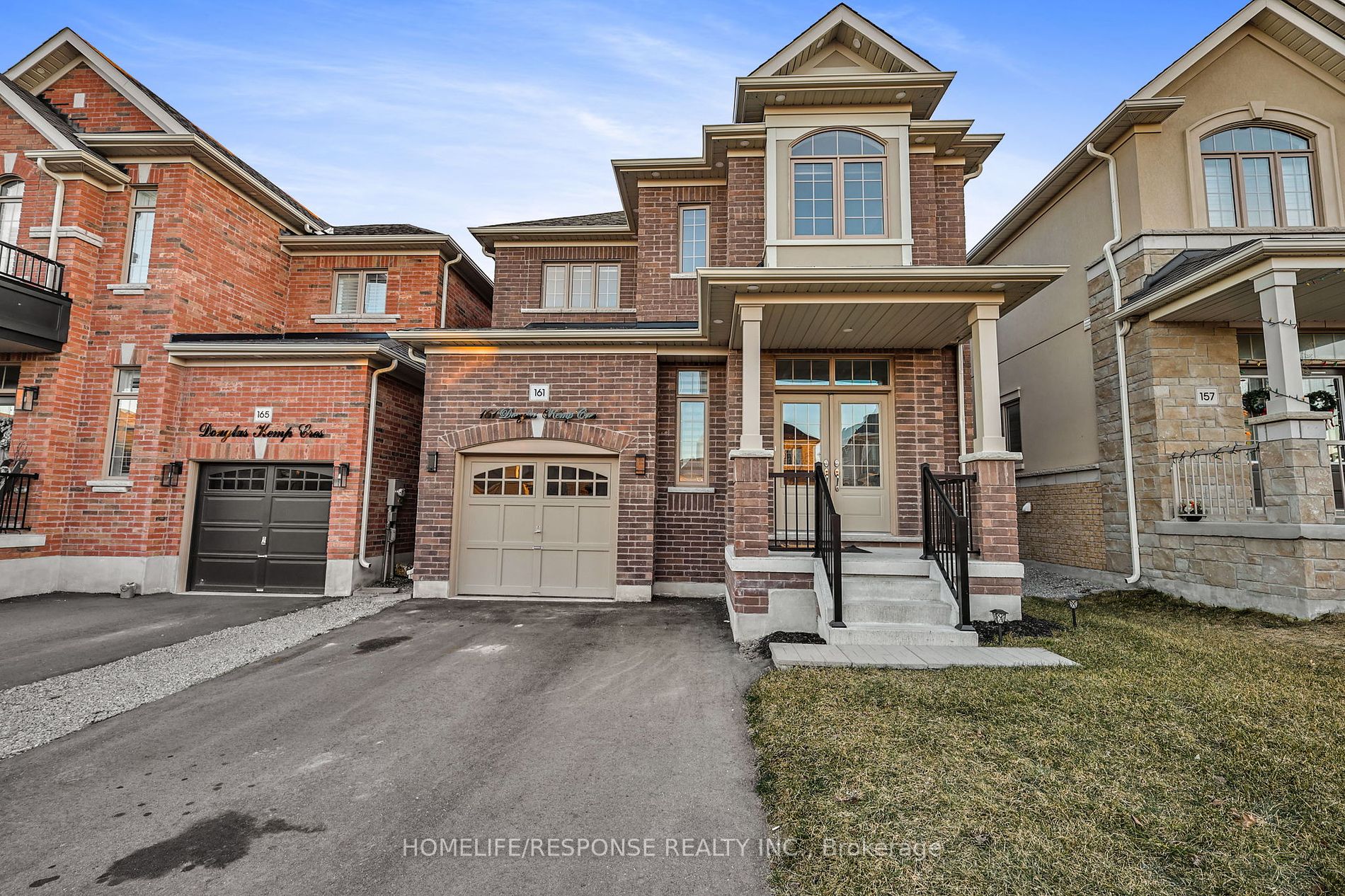 161 Douglas Kemp Crescent