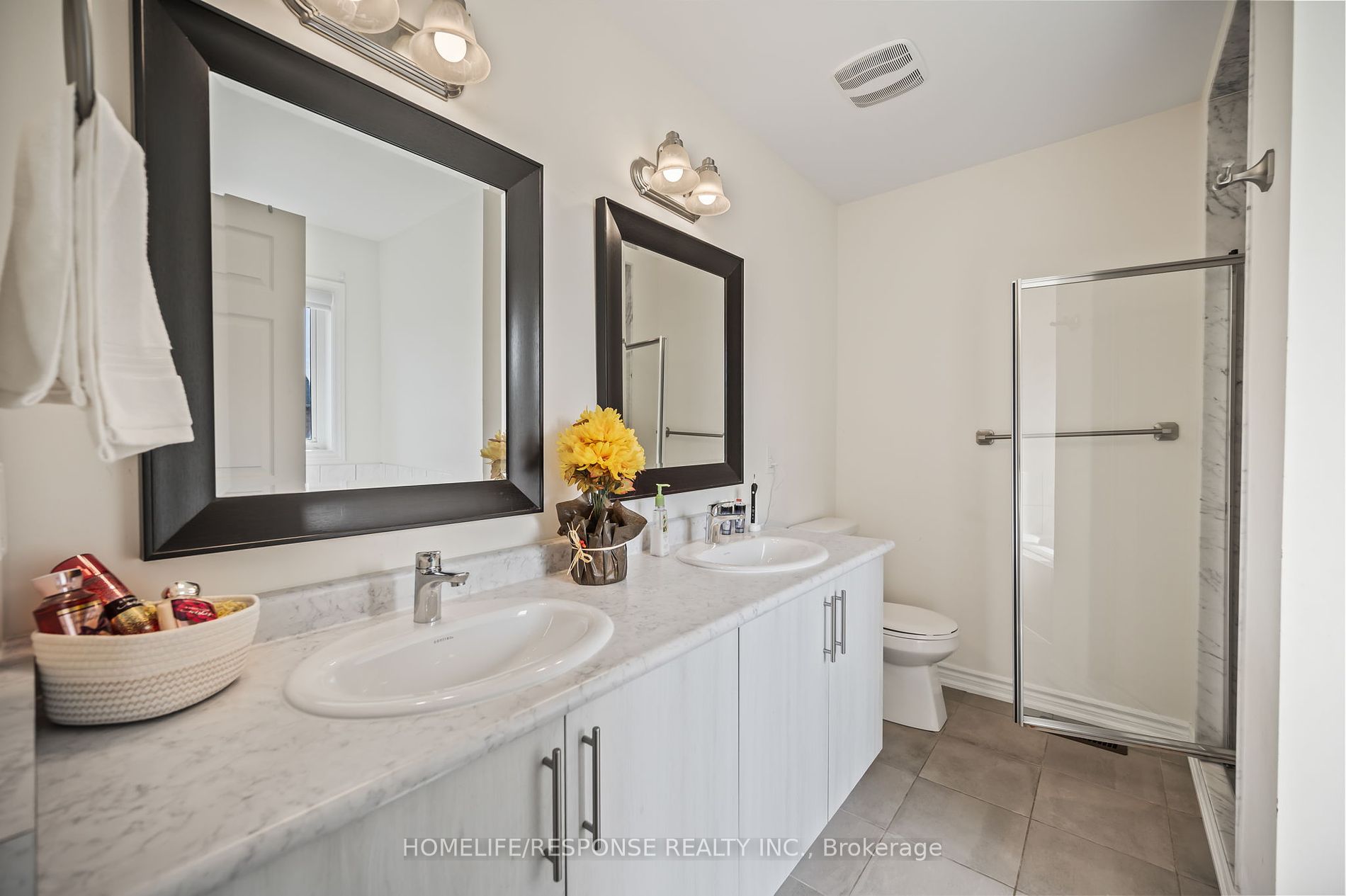 161 Douglas Kemp Crescent