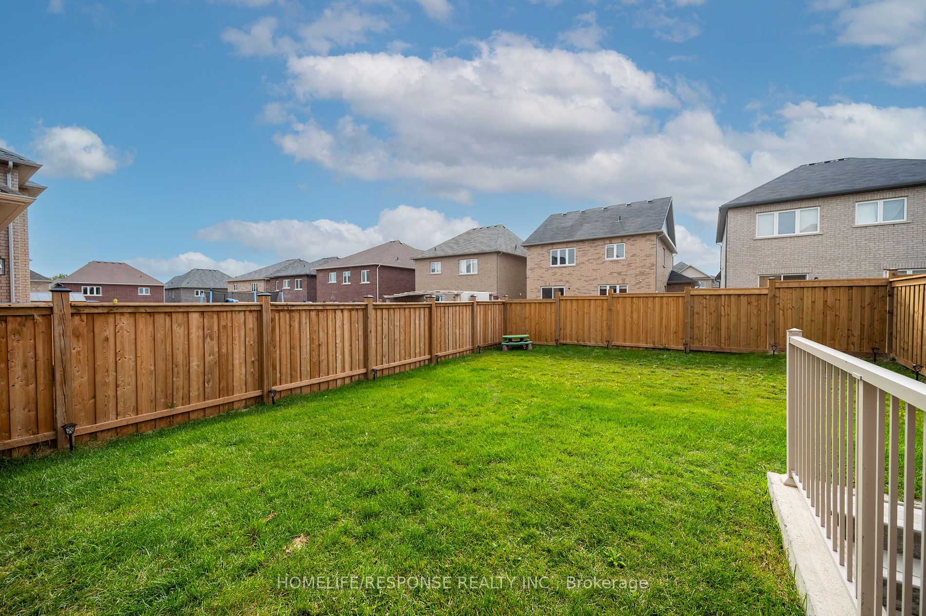 161 Douglas Kemp Crescent