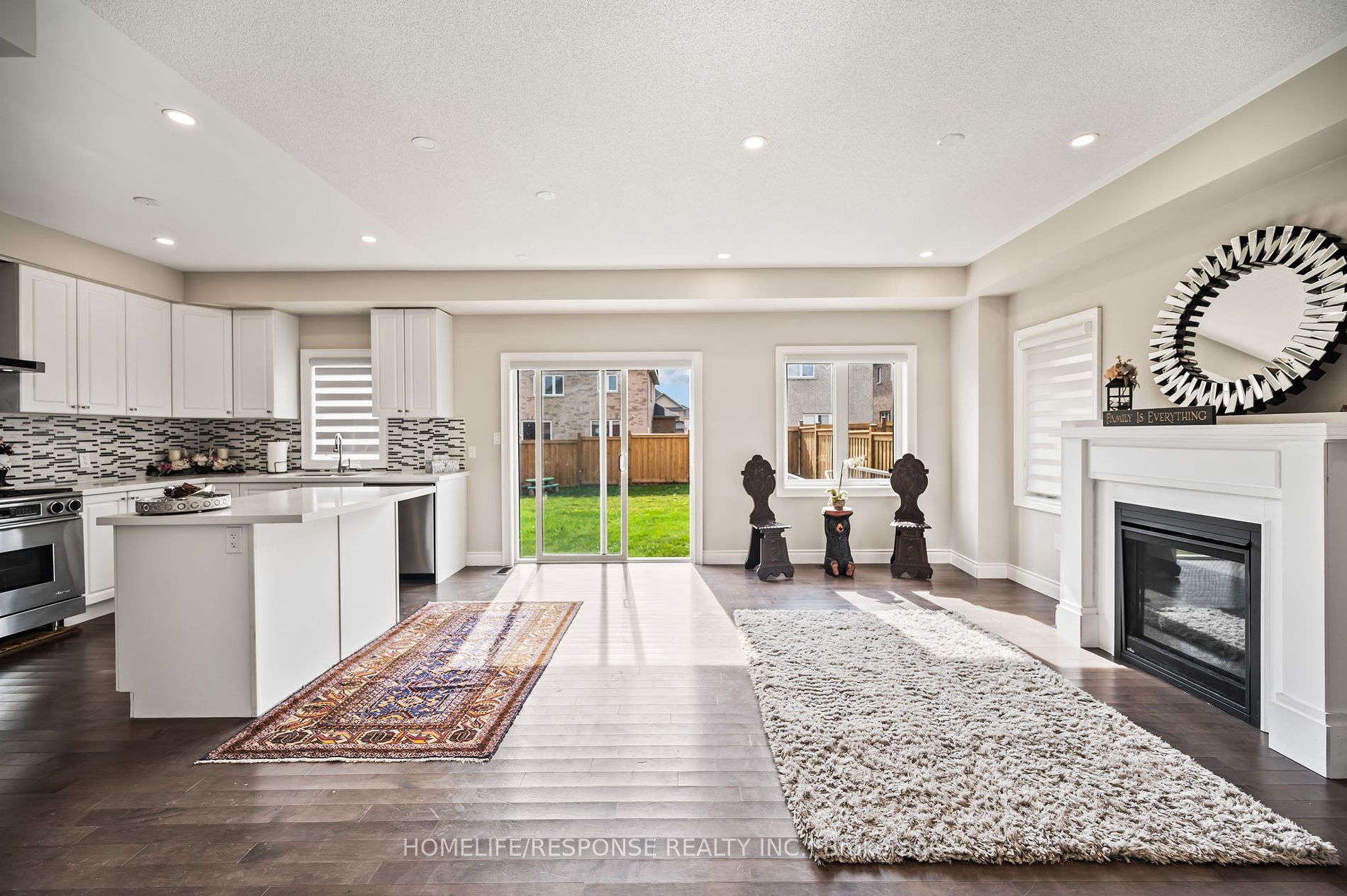 161 Douglas Kemp Crescent