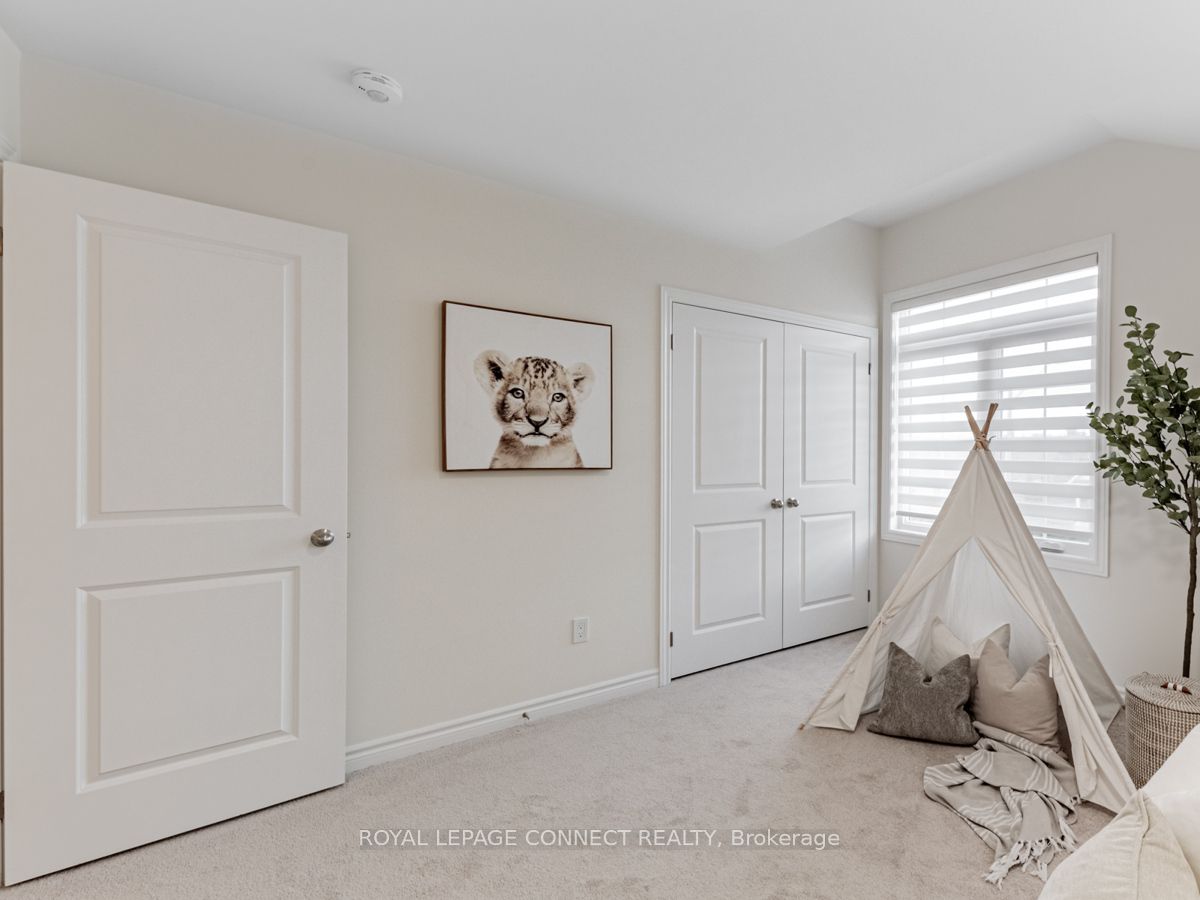 92 Forestlane Way