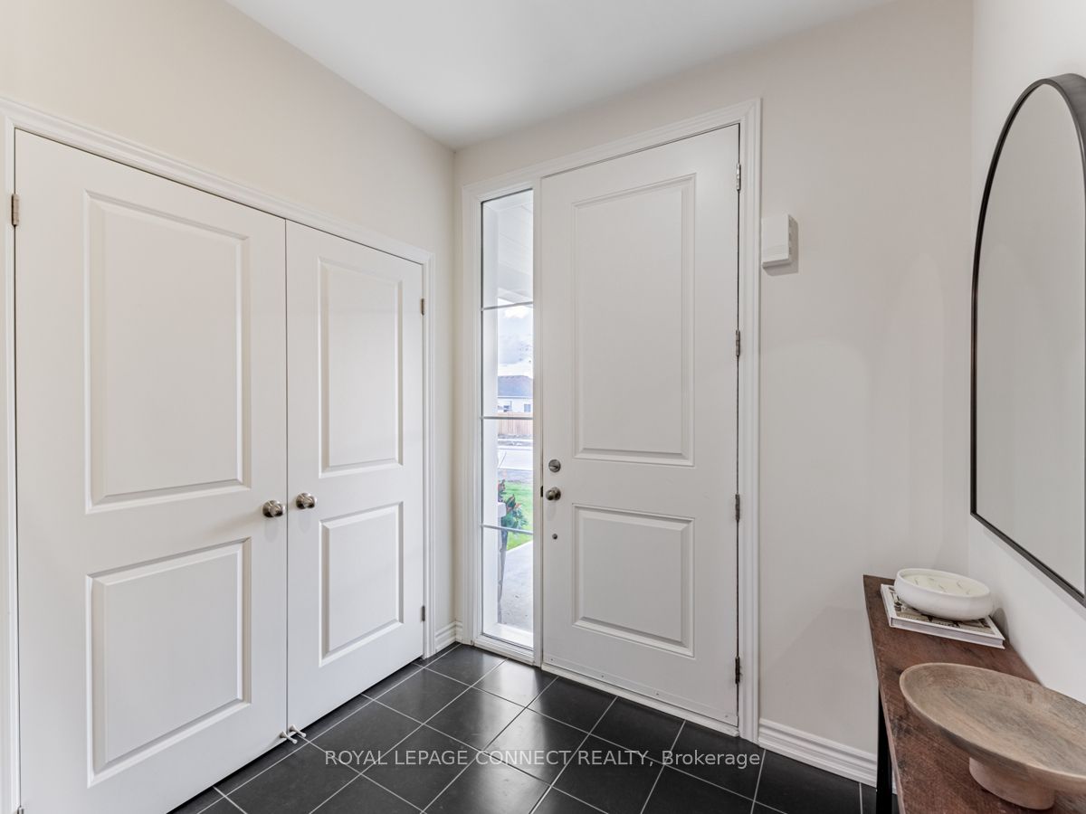 92 Forestlane Way