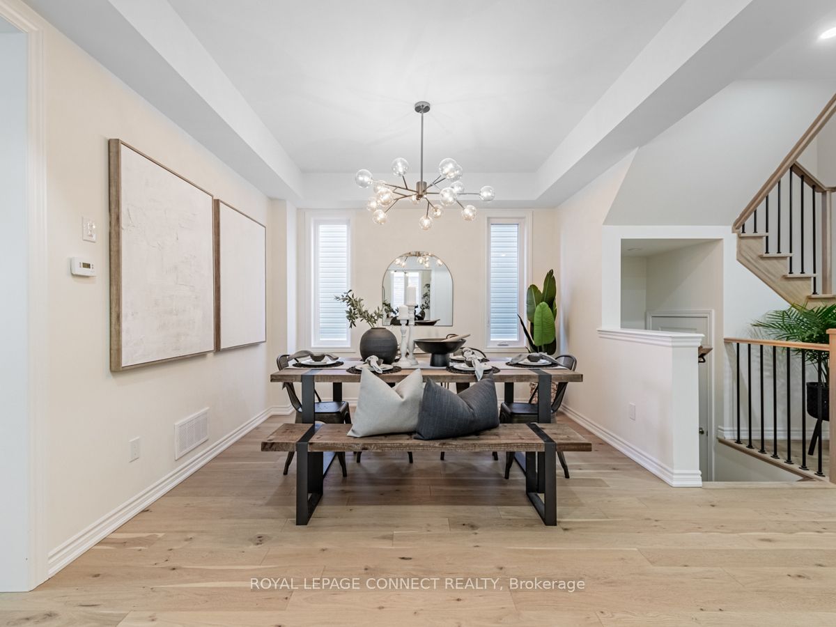 92 Forestlane Way