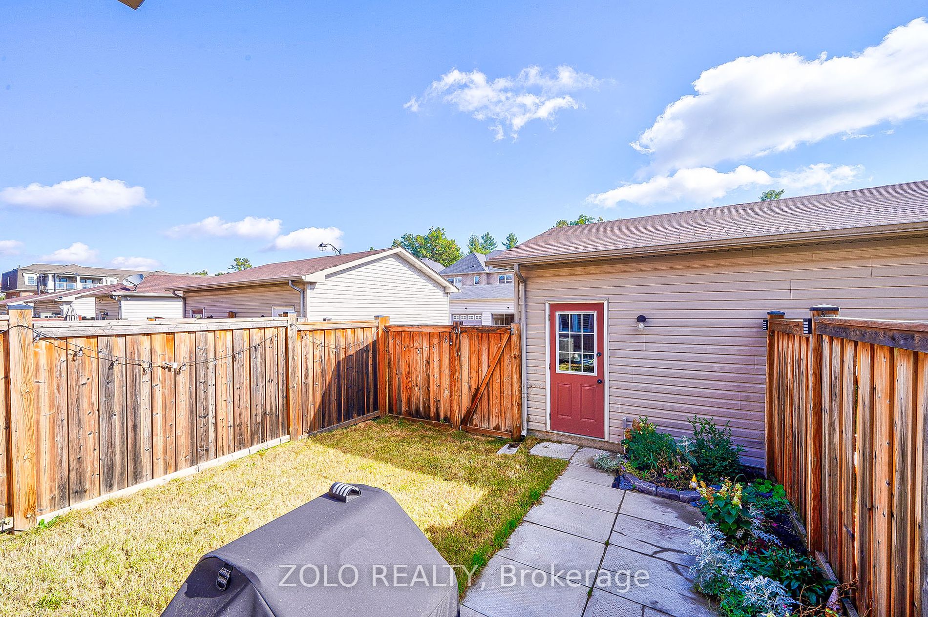 2557 Canadian Street