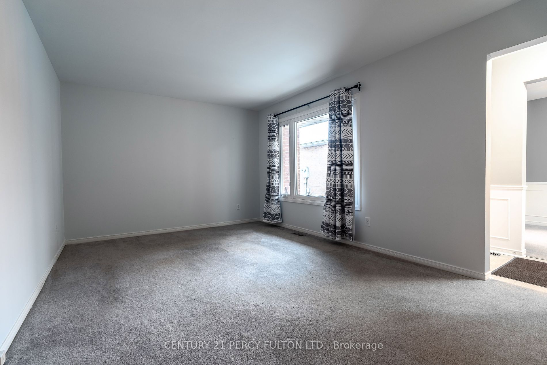 14 Barnes Dr
