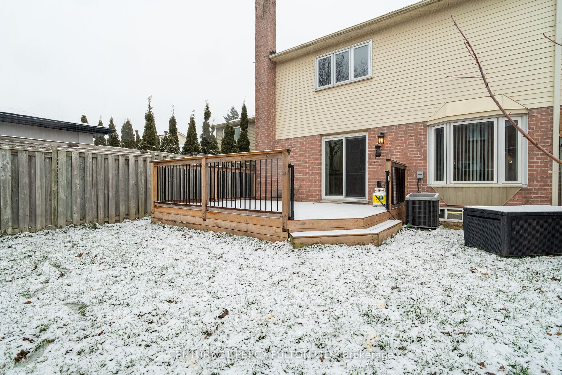 14 Barnes Dr