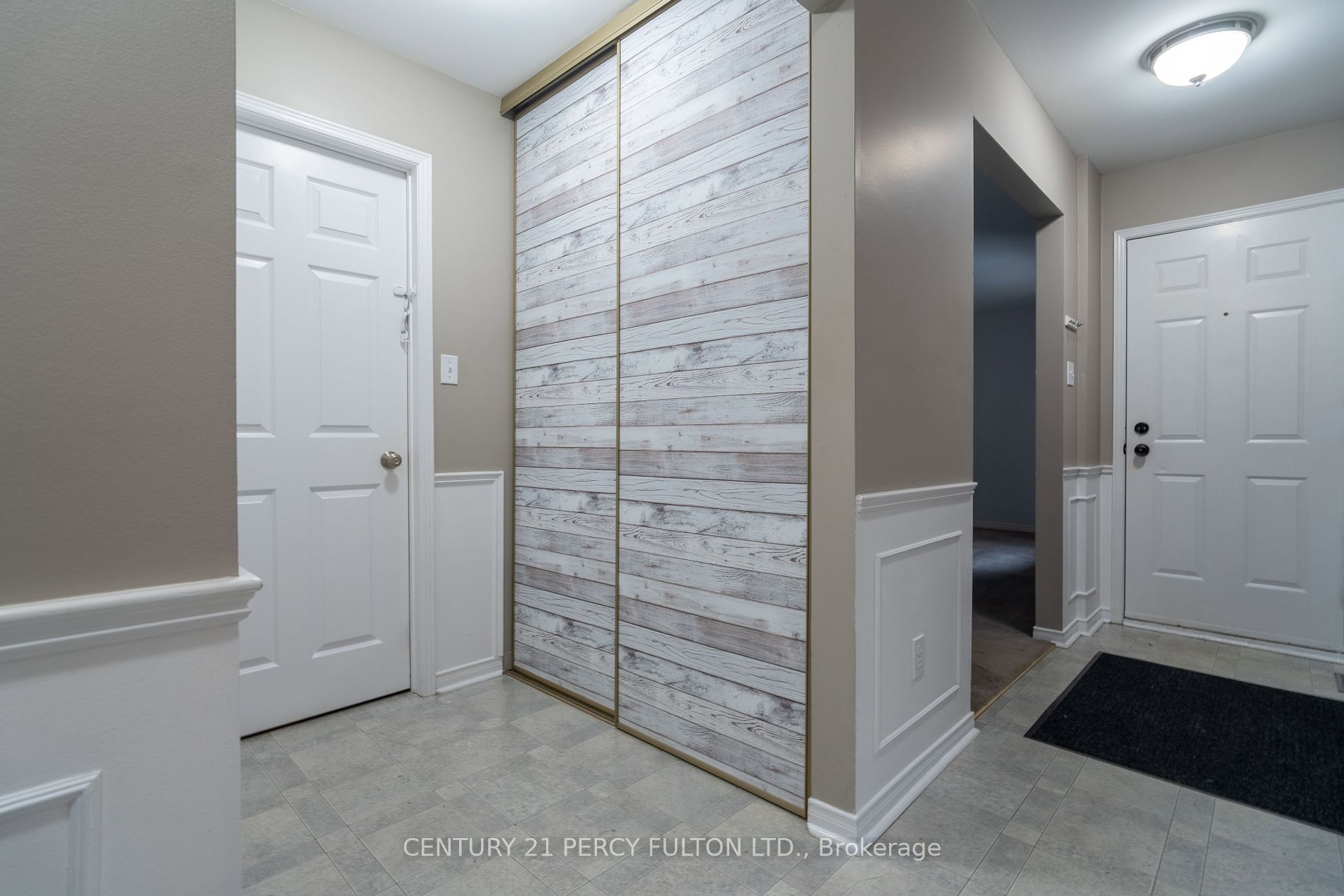 14 Barnes Dr