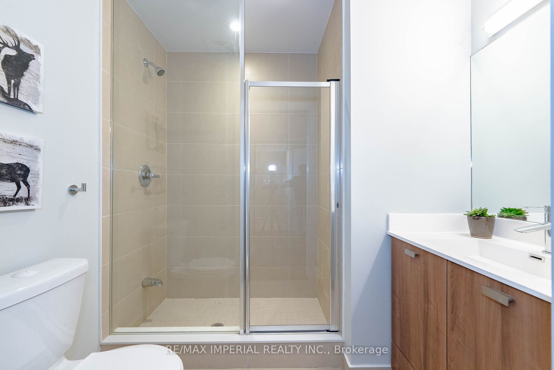 275 Village Green Sq, #2916