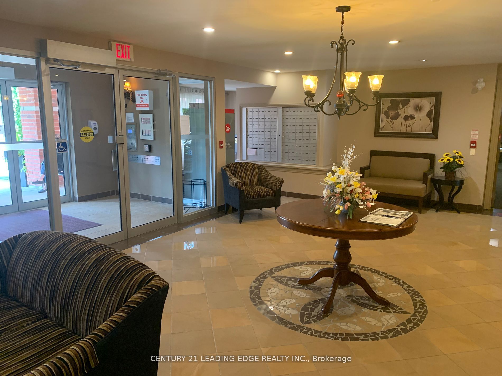 61 Clarington Boulevard, #208