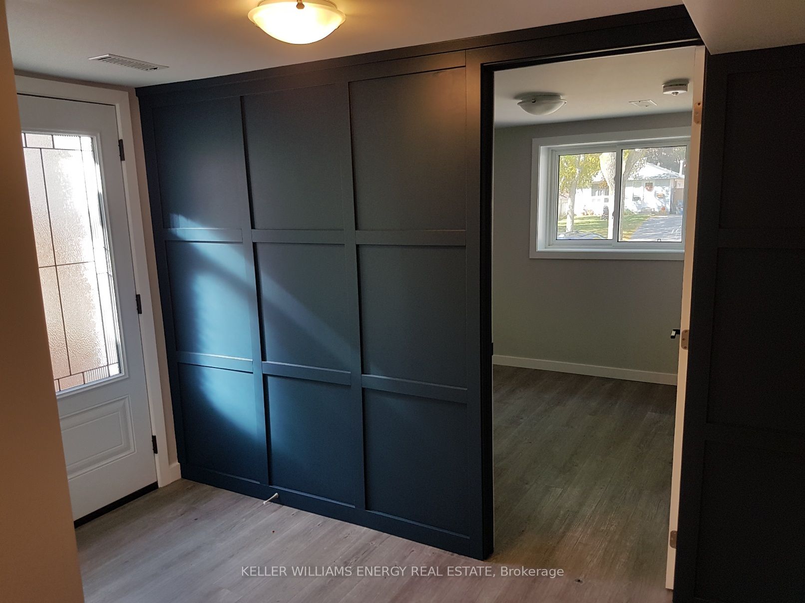 1217 Norman Crt