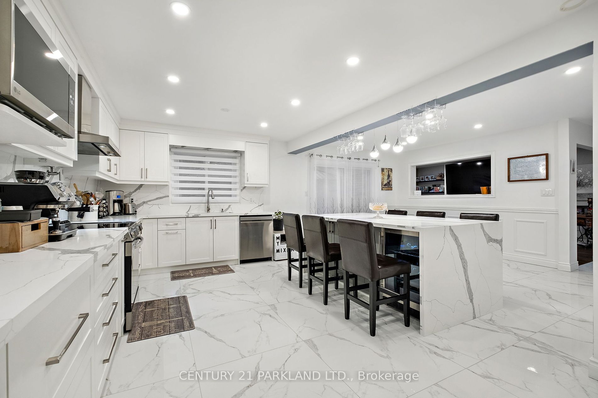 87 Bonacres Ave