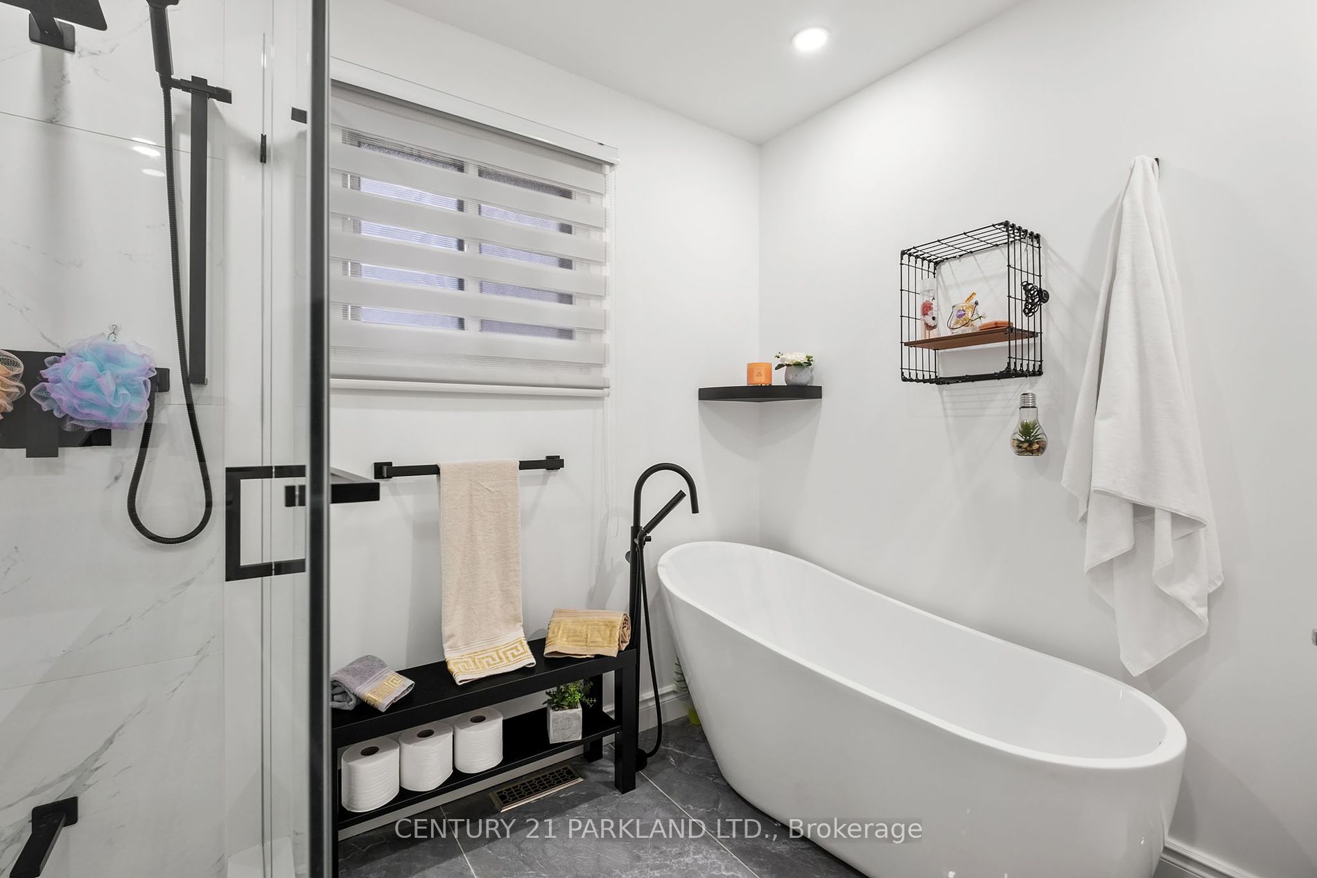87 Bonacres Ave