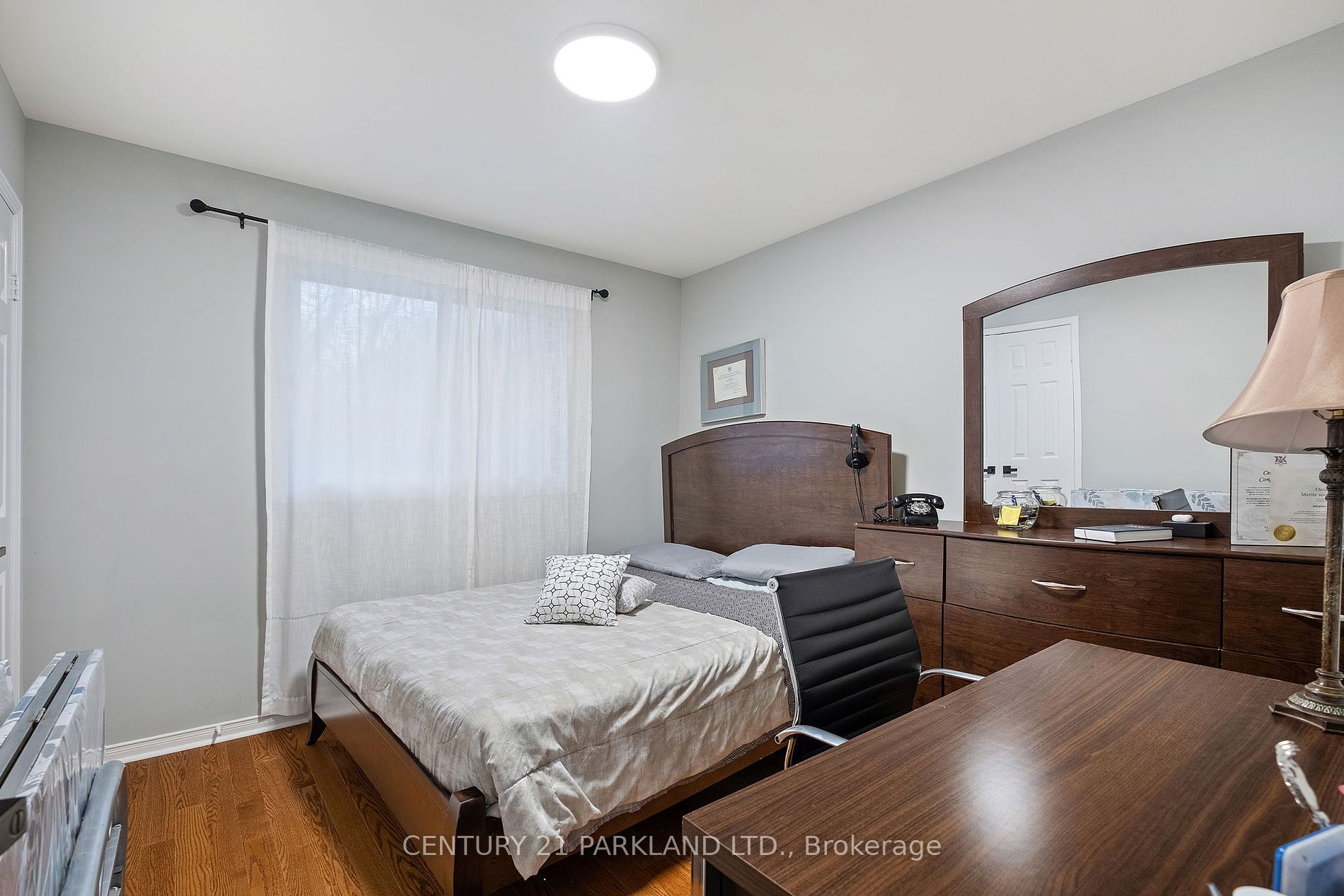 87 Bonacres Ave