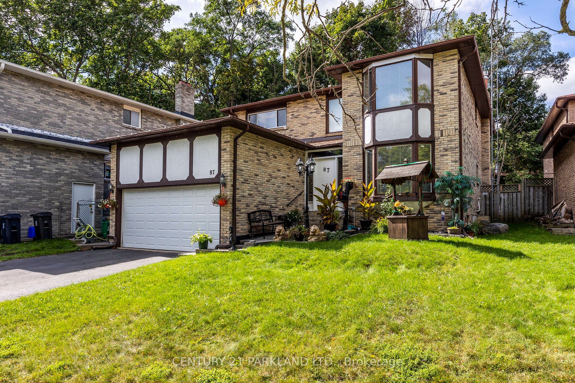 87 Bonacres Ave