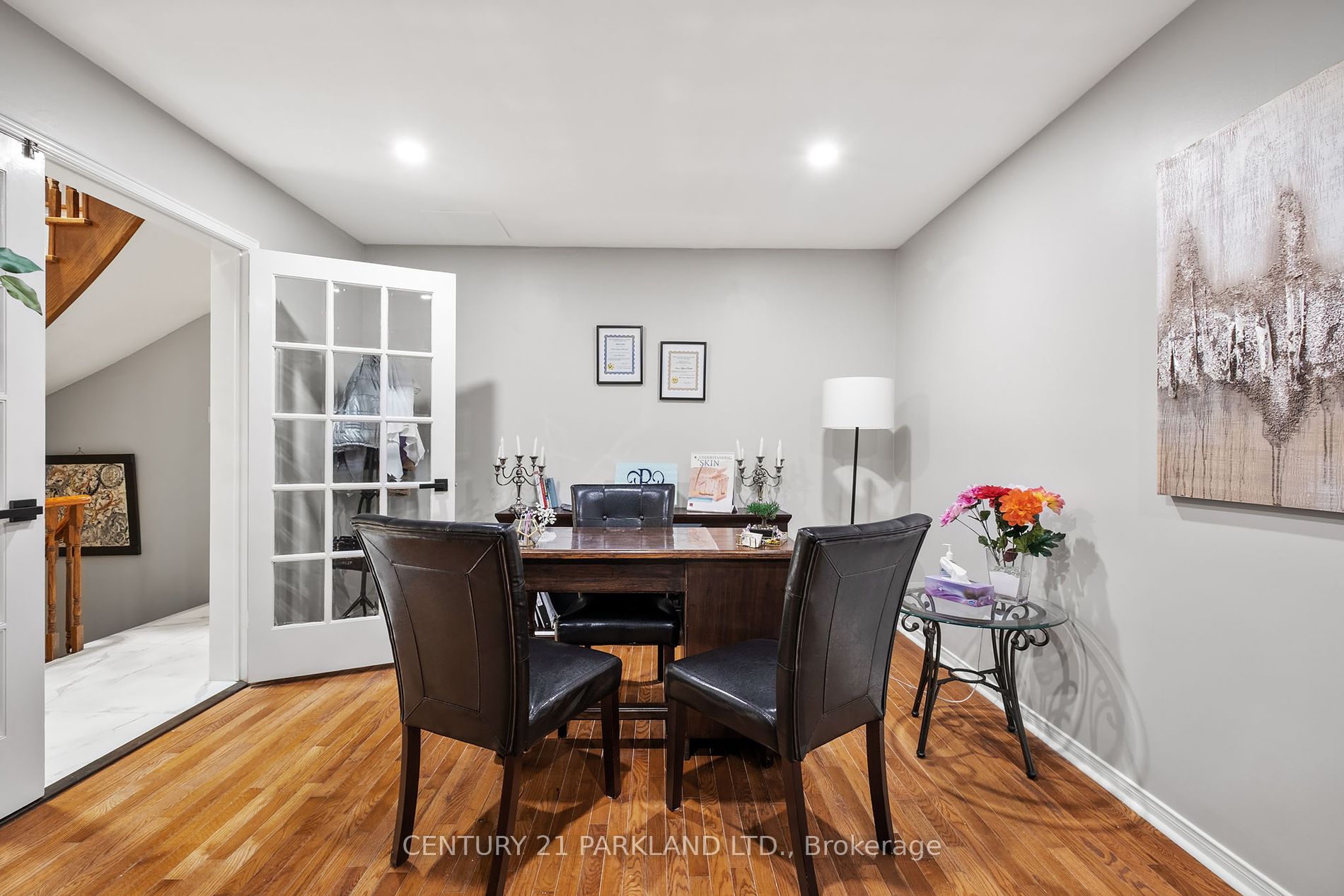 87 Bonacres Ave