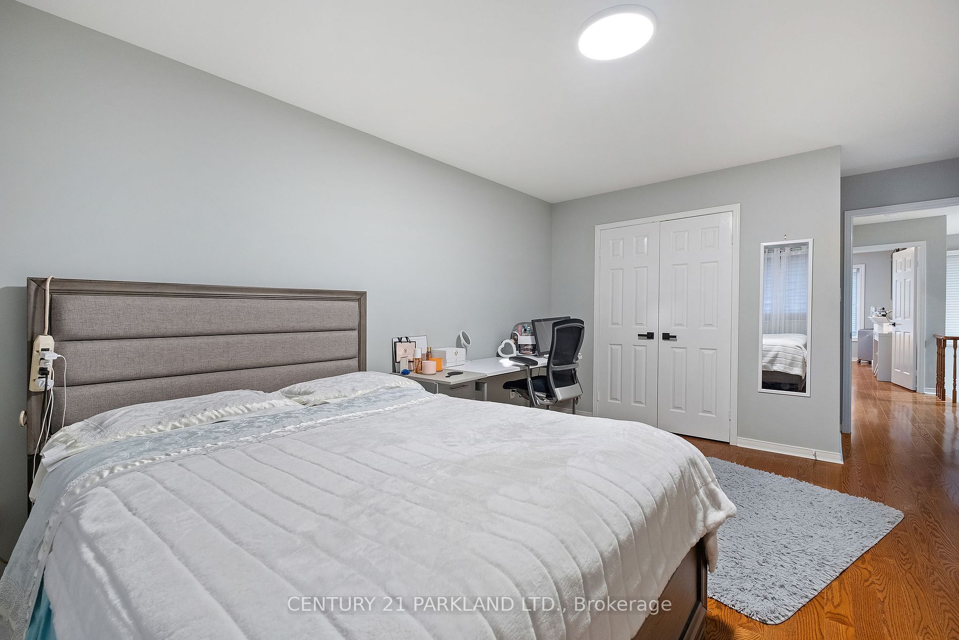 87 Bonacres Ave
