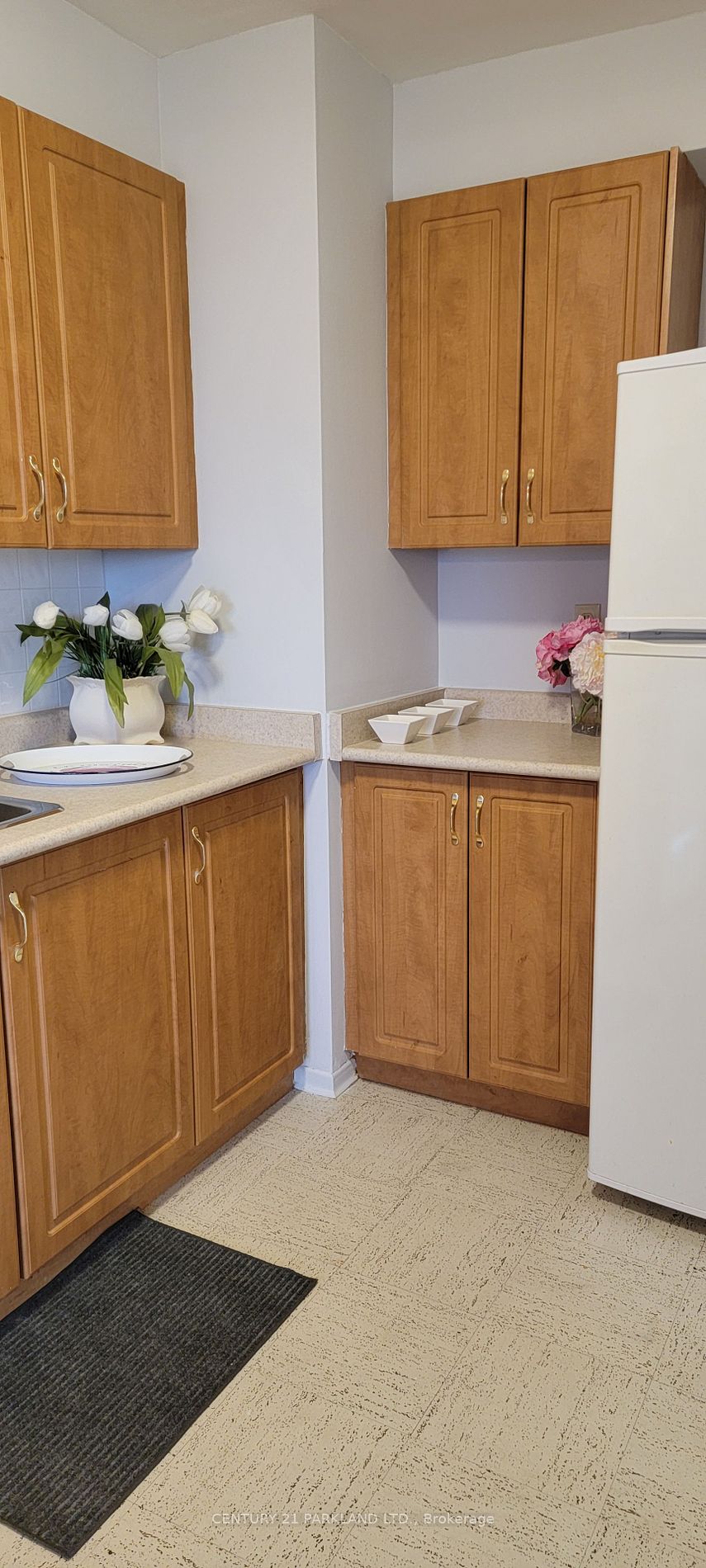 1 Massey Sq, #2714